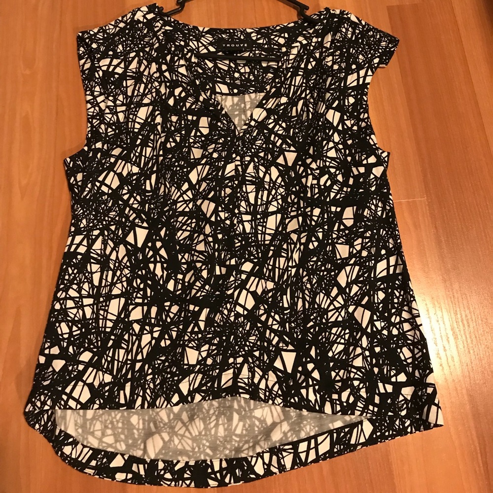 Black and white blouse